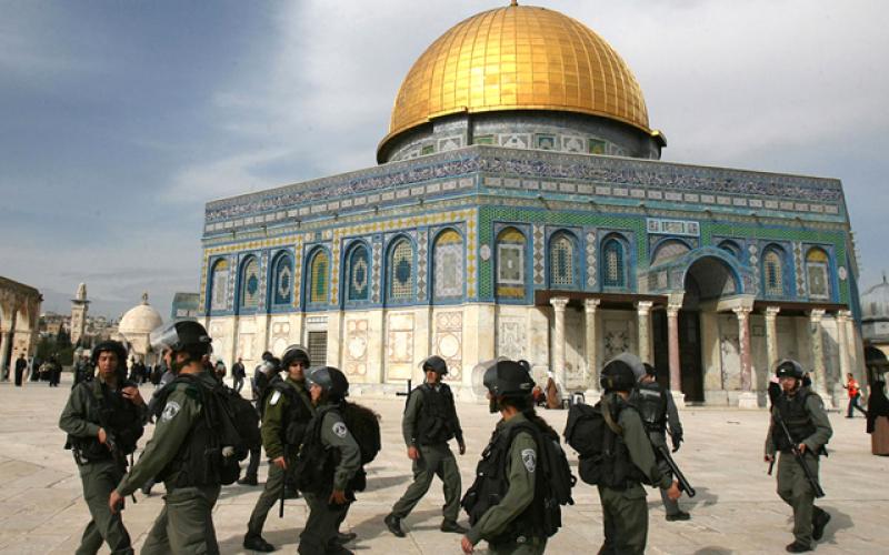 الأوقاف تحذر من السماح للوزراء وأعضاء الكنسيت من اقتحام الأقصى‎
