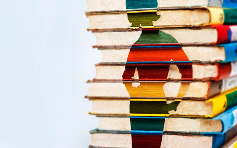 أدباء يختارون كتابك لهذا الأسبوع