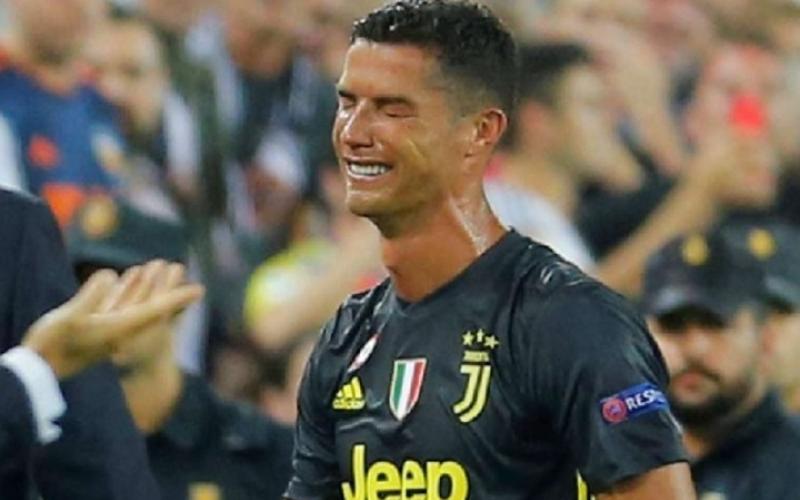 8 حالات طرد لنجوم لا زالت راسخة في أذهاننا (شاهد)