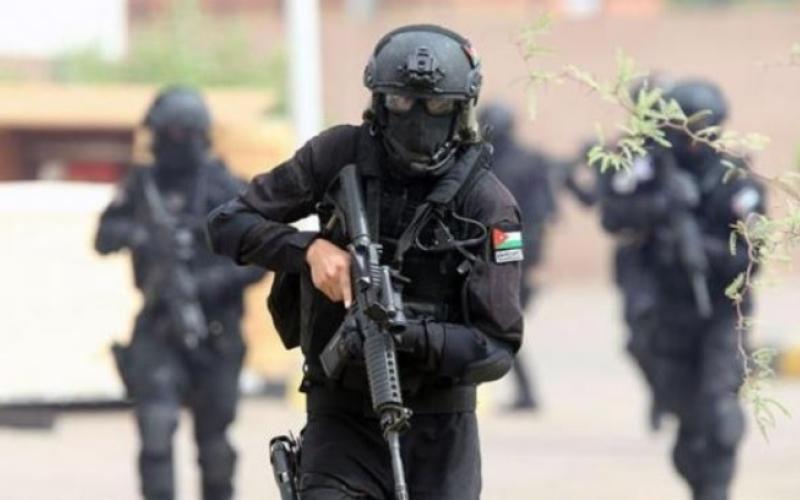 الرصيفة: ضبط 3 متورطين بقضايا مخدرات