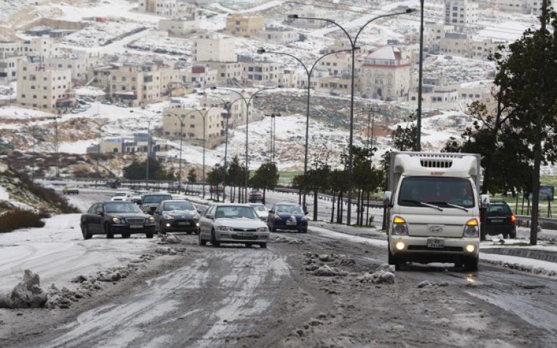 منخفض جوي يؤثر على المملكة مساء