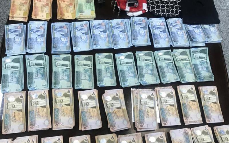 القبض على منفذ السطو على بنك الاسكان.