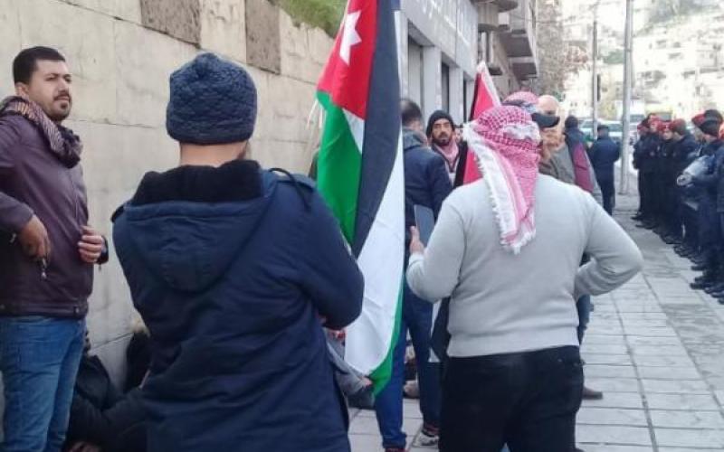 تعثر حكومي في اولى لقاءات الباحثين عن العمل