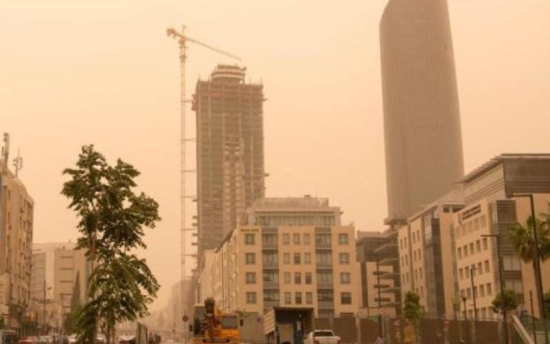 الاربعاء.. أجواء مغبرة وزخات امطار متوقعة ليلاً