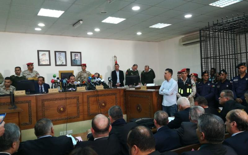 قانونيون : انسجام الجلسات العلنية مع معايير "المحاكمة العادلة"