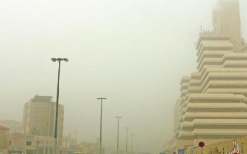 استمرار تأثير الكتلة الباردة وانخفاض ملموس على الحرارة