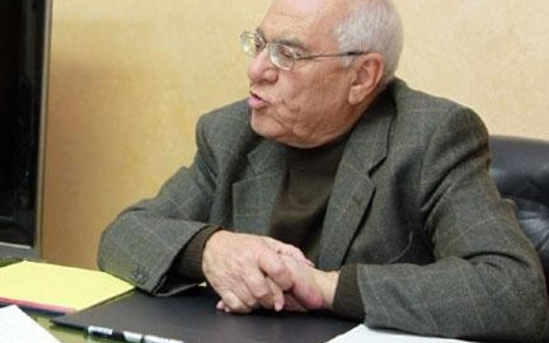 الوزير الاسبق والصحفي طارق مصاروة في ذمة الله