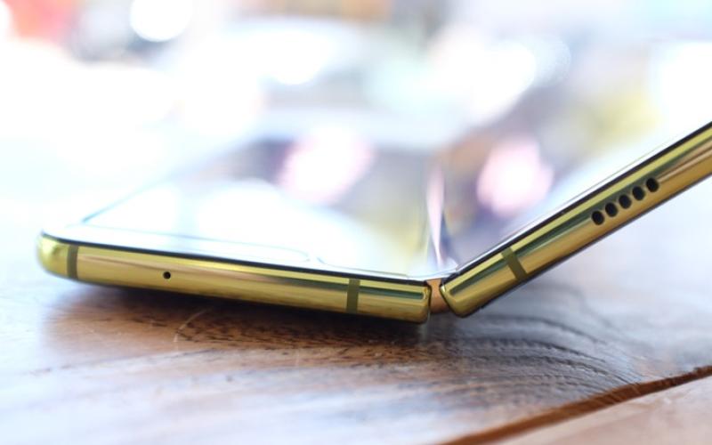 هل يعدّ هاتف سامسونغ فولد فألا سيئا على الهواتف القابلة للطي؟