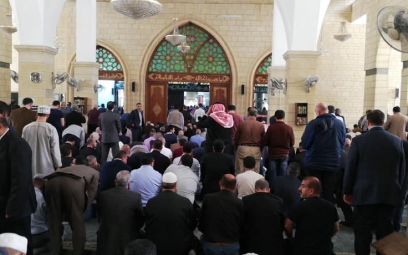 نجل عربيات: دفنّا والدي في تلة مشرفة على القدس