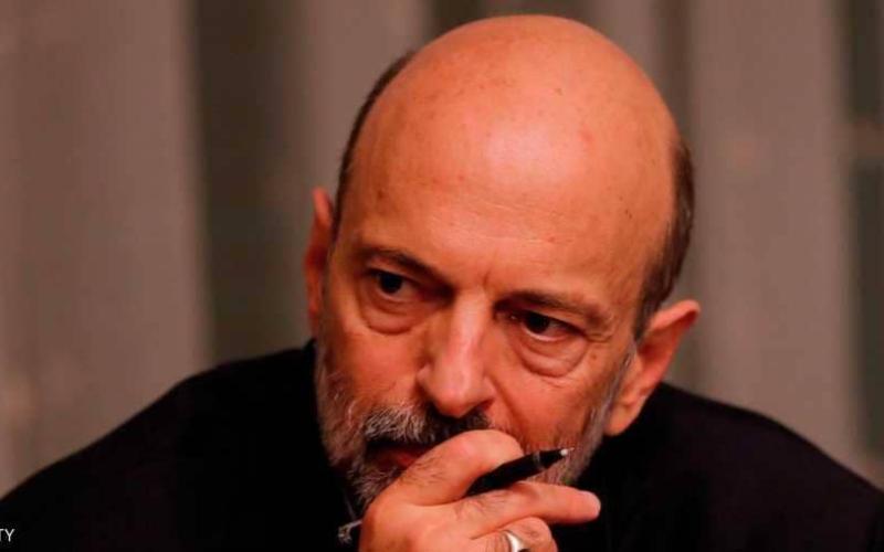 الرزاز يحيي العمال في عيدهم.. ماذا قال