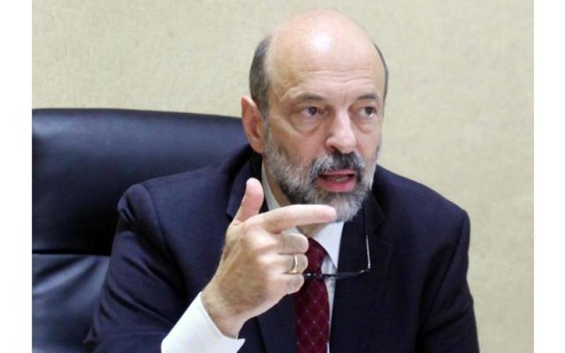 الوزراء يقدمون استقالاتهم تمهيدا لاجراء تعديل وزاري على حكومة الرزاز