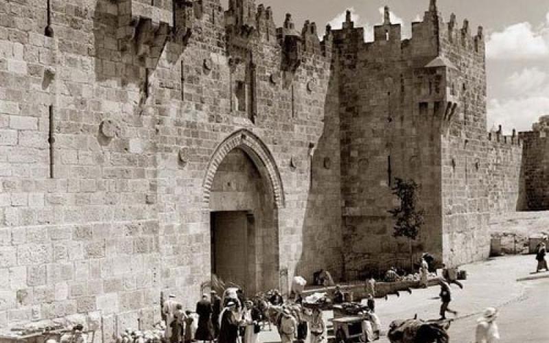 حكايات باب العامود : الحكاية الثامنة : الباب