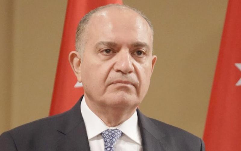 العضايلة يعتذر للمواطنين المتضررين من الاجراءات الحكومية