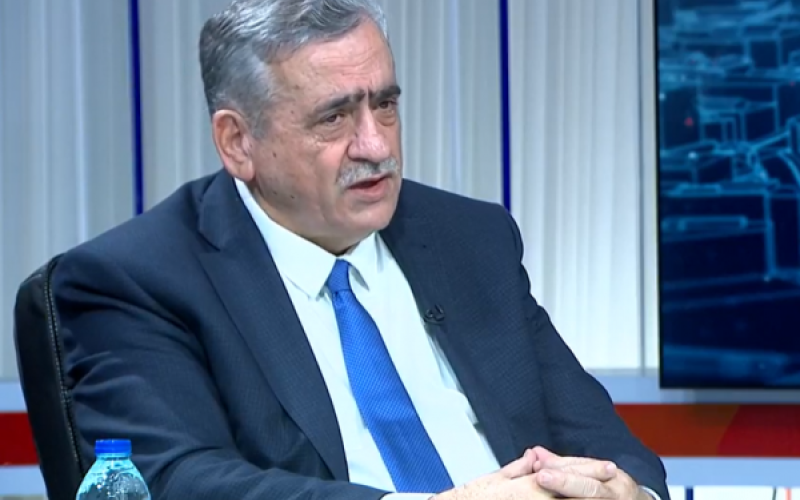 الناطق باسم اللجنة الوطنية للأوبئة الدكتور نذير عبيدات