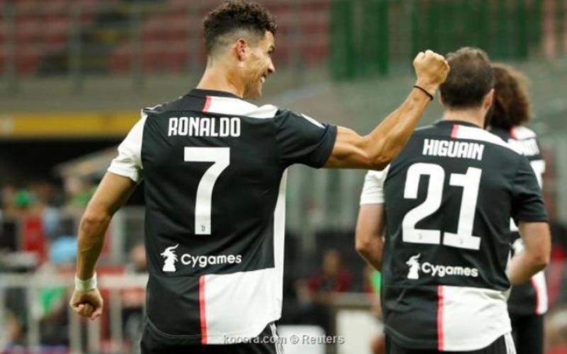 يتبقى للدون 6 أهداف للحاق بالبولندي روبرت ليفاندوفسكي الذي أحرز 34 هدفا هذا الموسم- الحساب الرسمي لليوفي