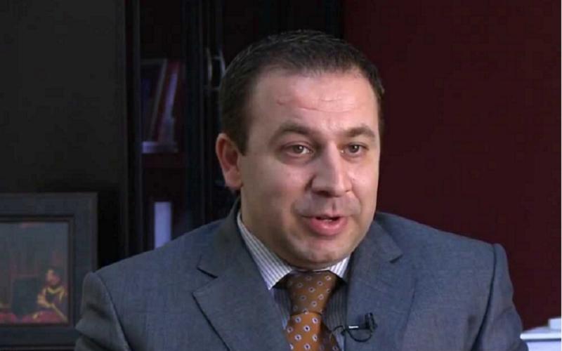 أستاذ القانون الدستوري ليث نصراوين