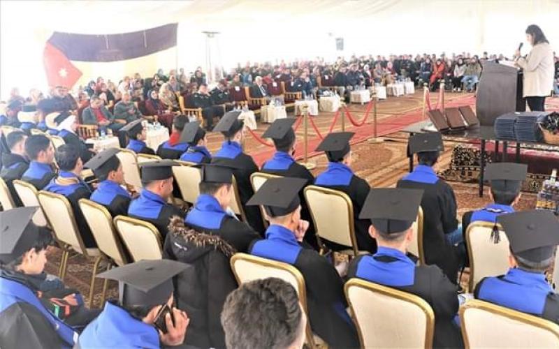 تخريج طلبة من برنامج تعزيزالثقافة للمتسربين في هيئة الإغاثة الدولية في مخيم الزعتري (أرشيف)