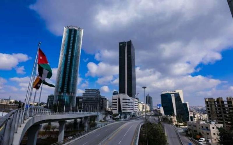 البرنامج يهدف بصورة أساسية إلى دعم العاملين في المنشآت غير المصرح لها بالعمل، والعاملين في الأنشطة الأكثر تضررا جراء الجائحة.