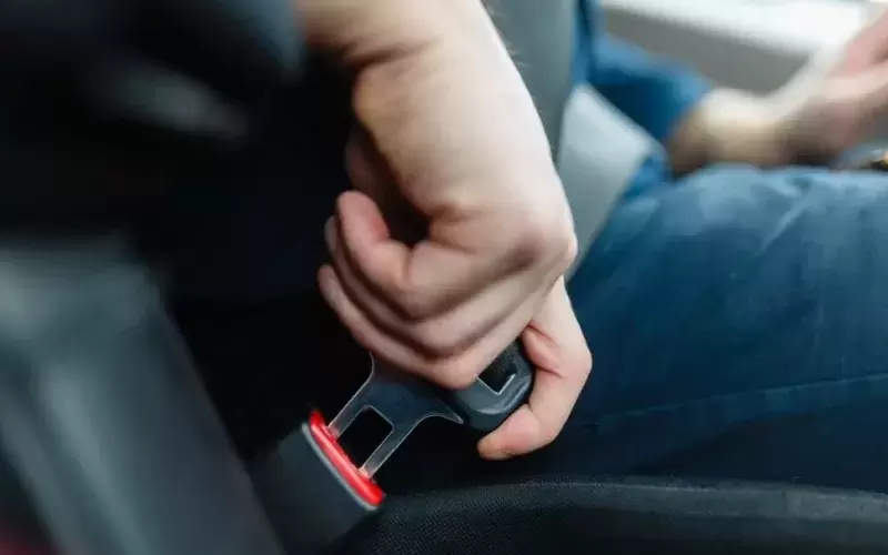 حزام الأمان 